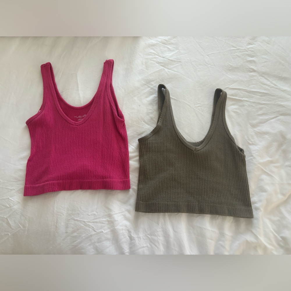 urban outfitters tank tops